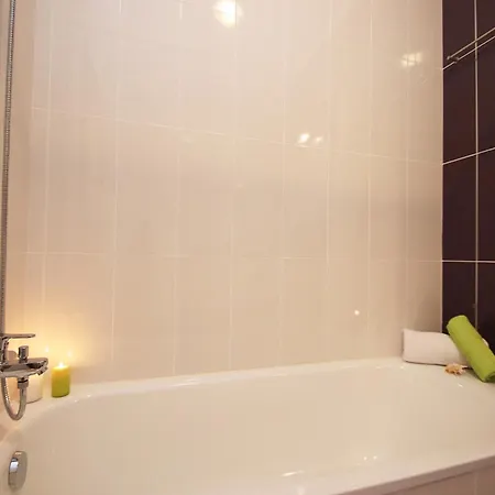 In Near Rock Apartment Albufeira